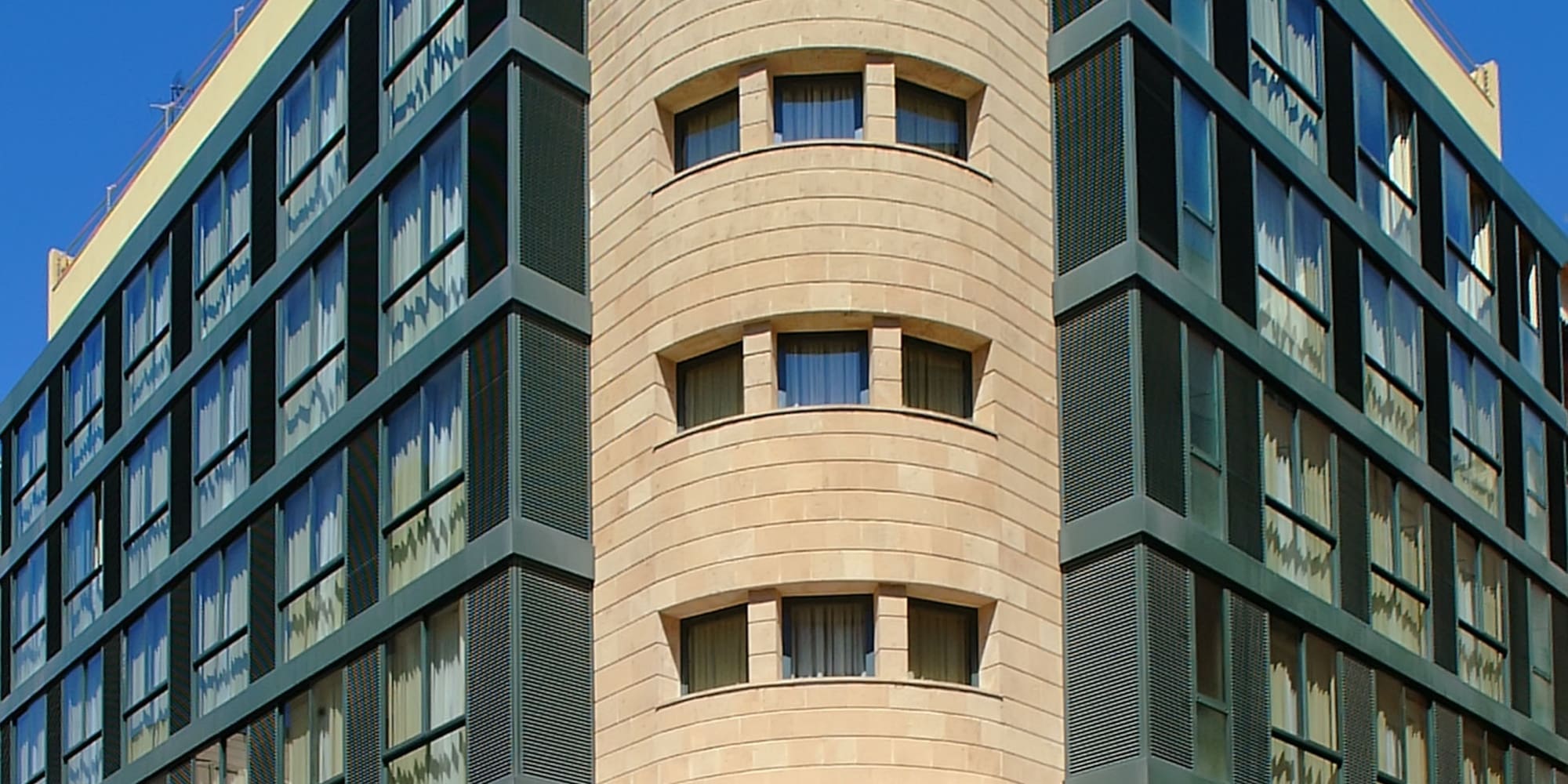 a building with many windows