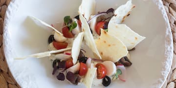 a bowl of food on a plate