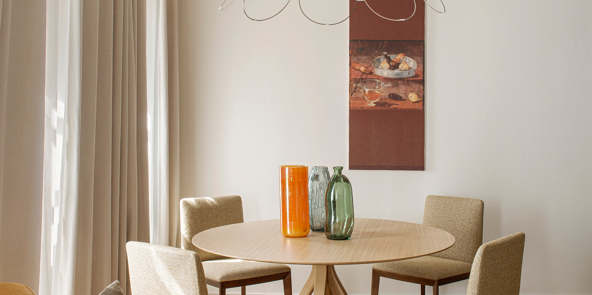 a table and chairs in a room