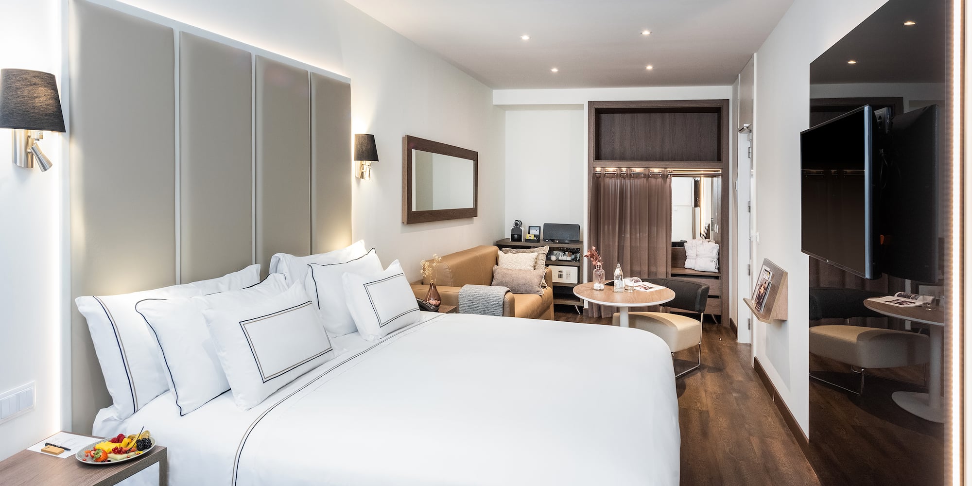 a room with a bed and a table