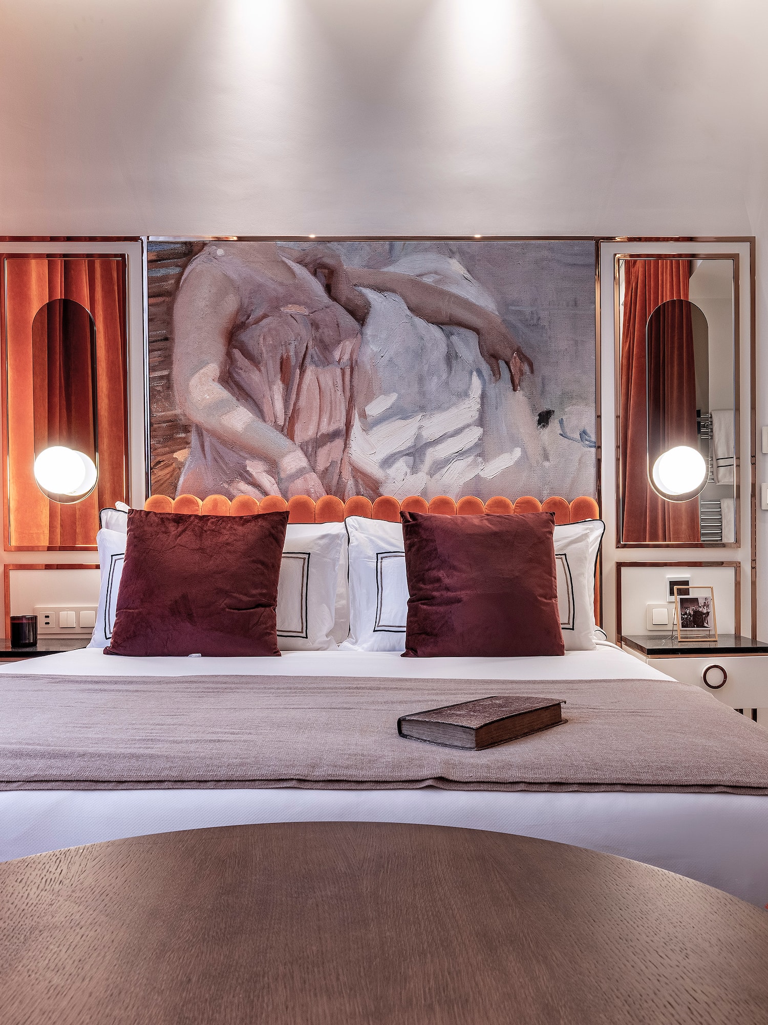 a room with a bed and a table