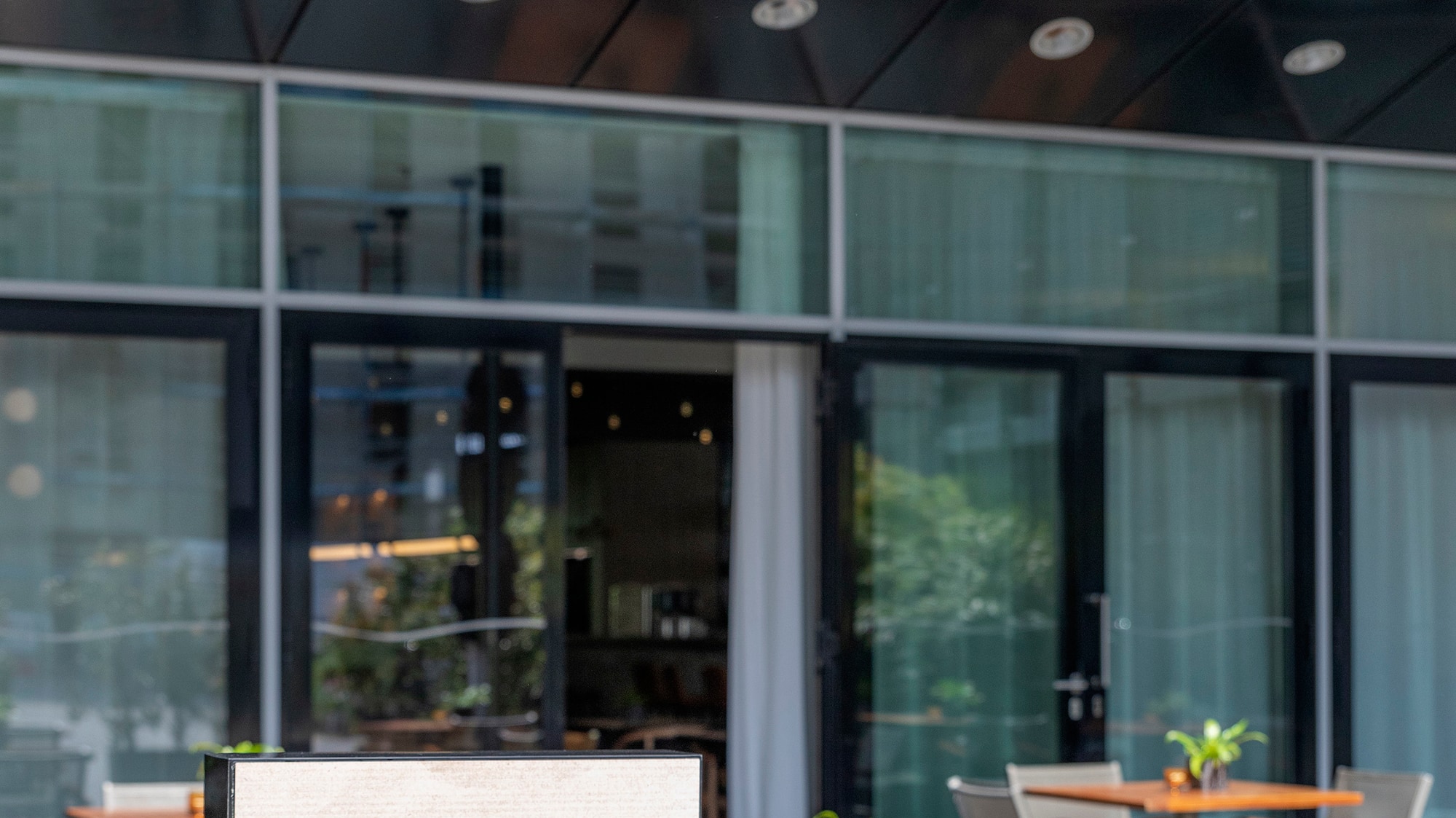 a sign outside of a restaurant