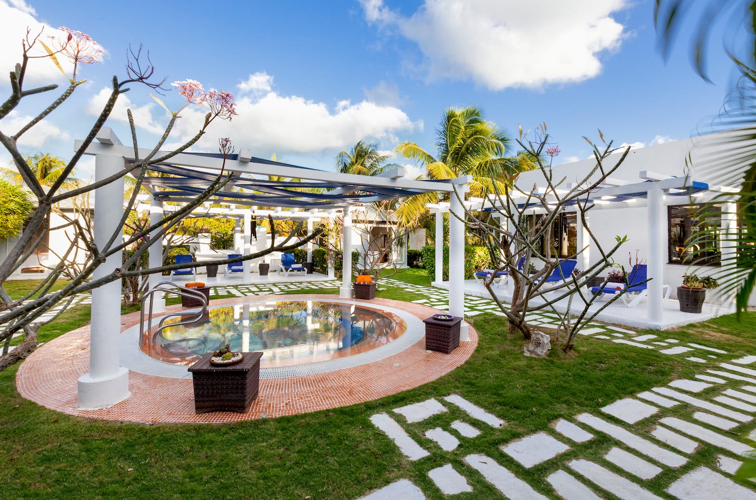 a pool in a backyard