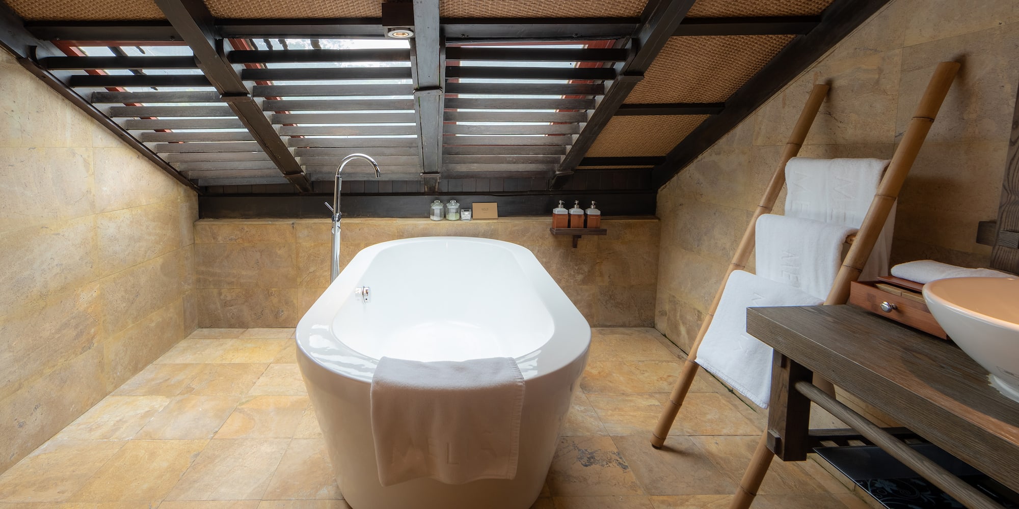 a bathtub in a bathroom