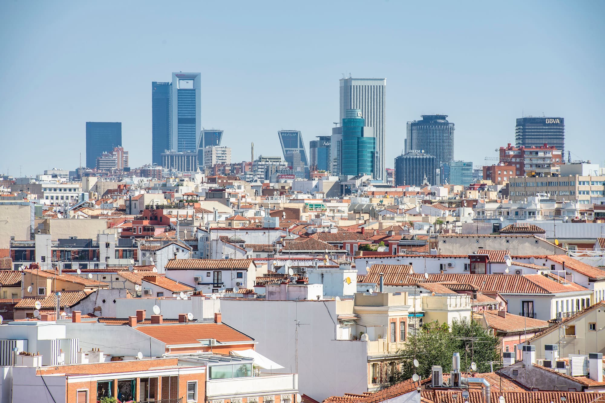 a city with many buildings