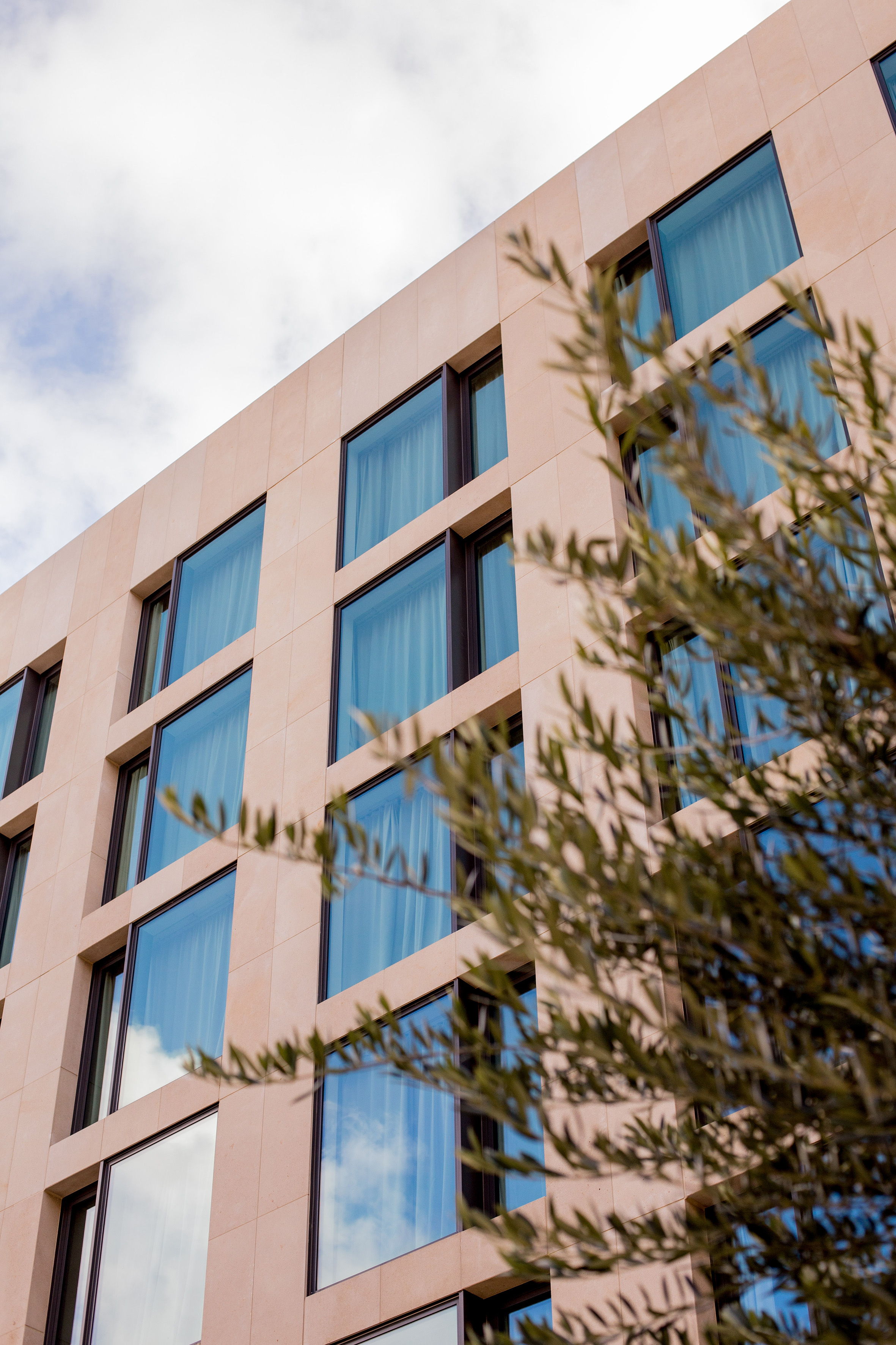 a building with many windows