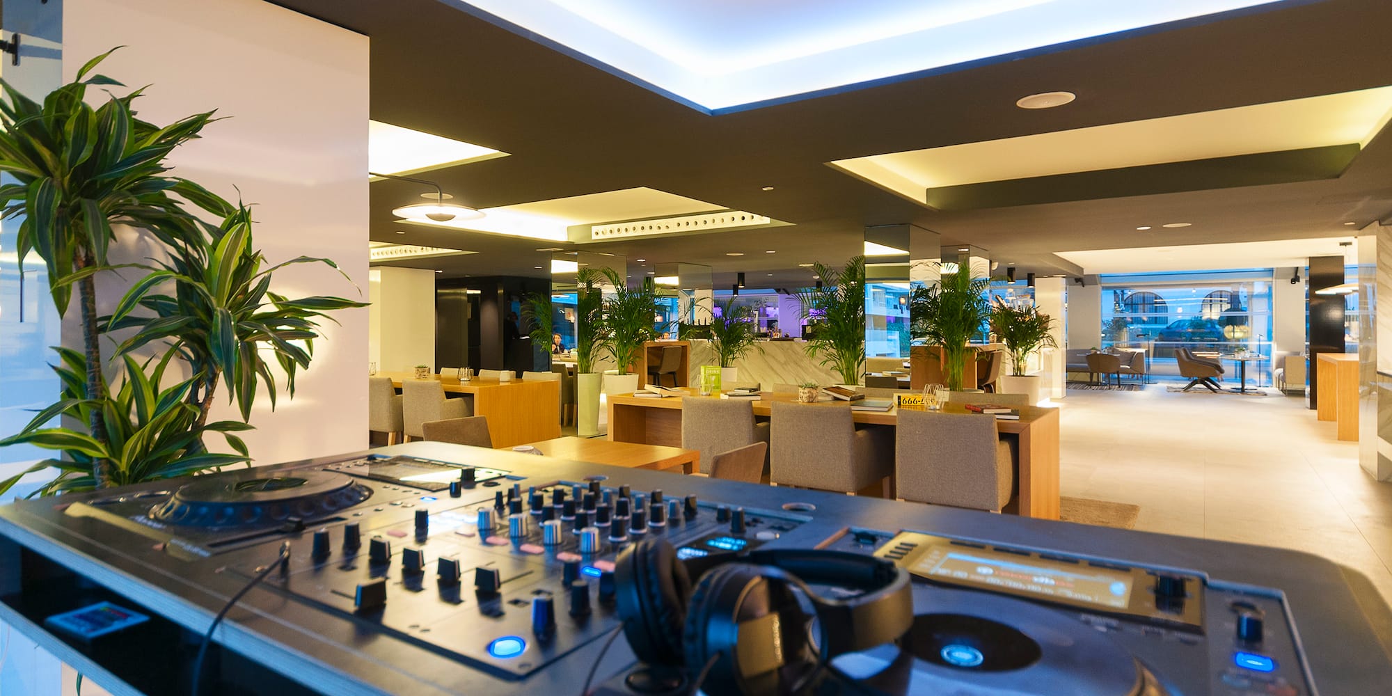 a music equipment in a room