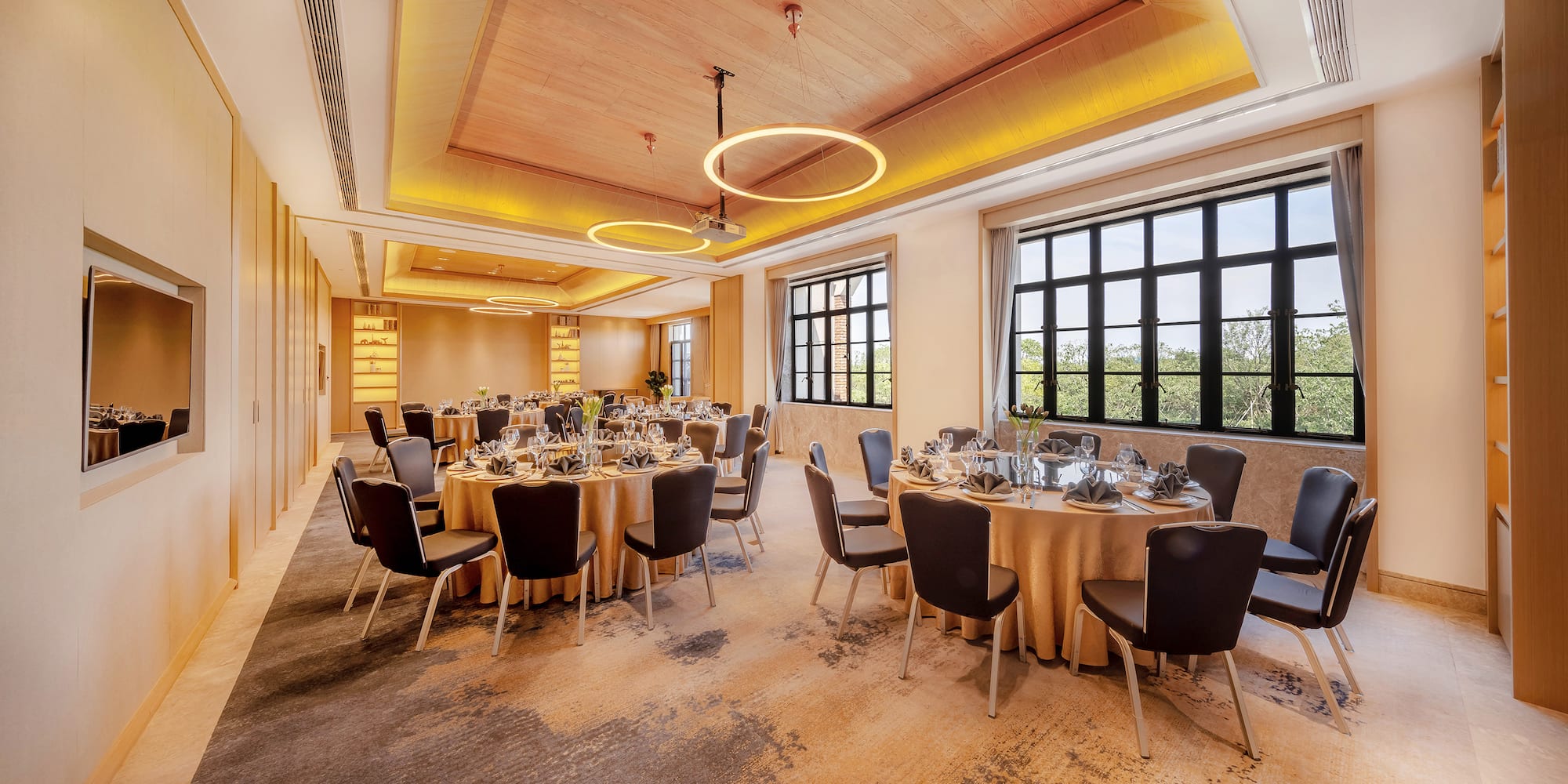 a room with tables and chairs