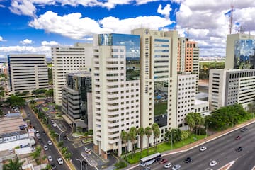 a large building with many windows