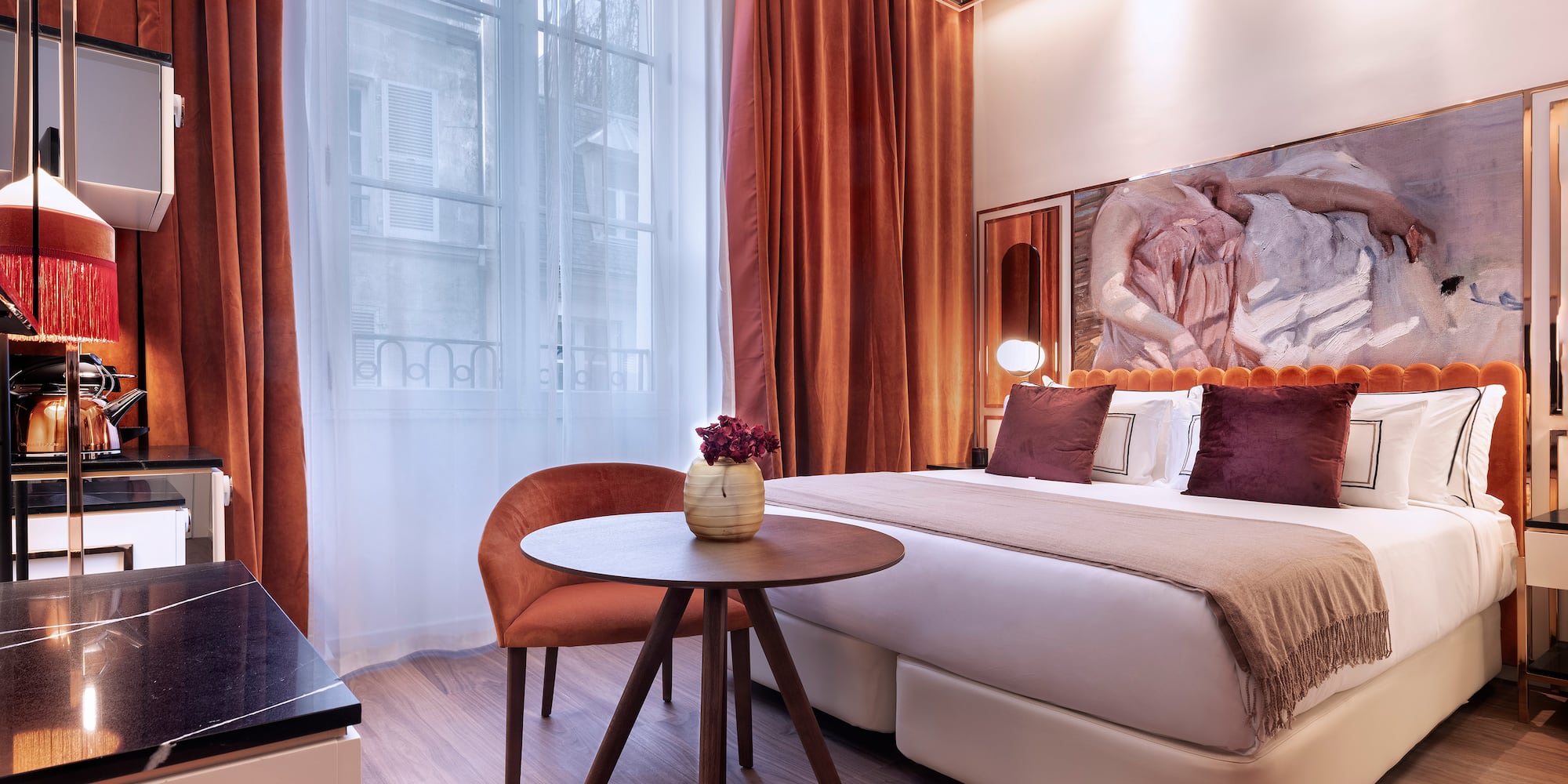 a room with a bed and a table