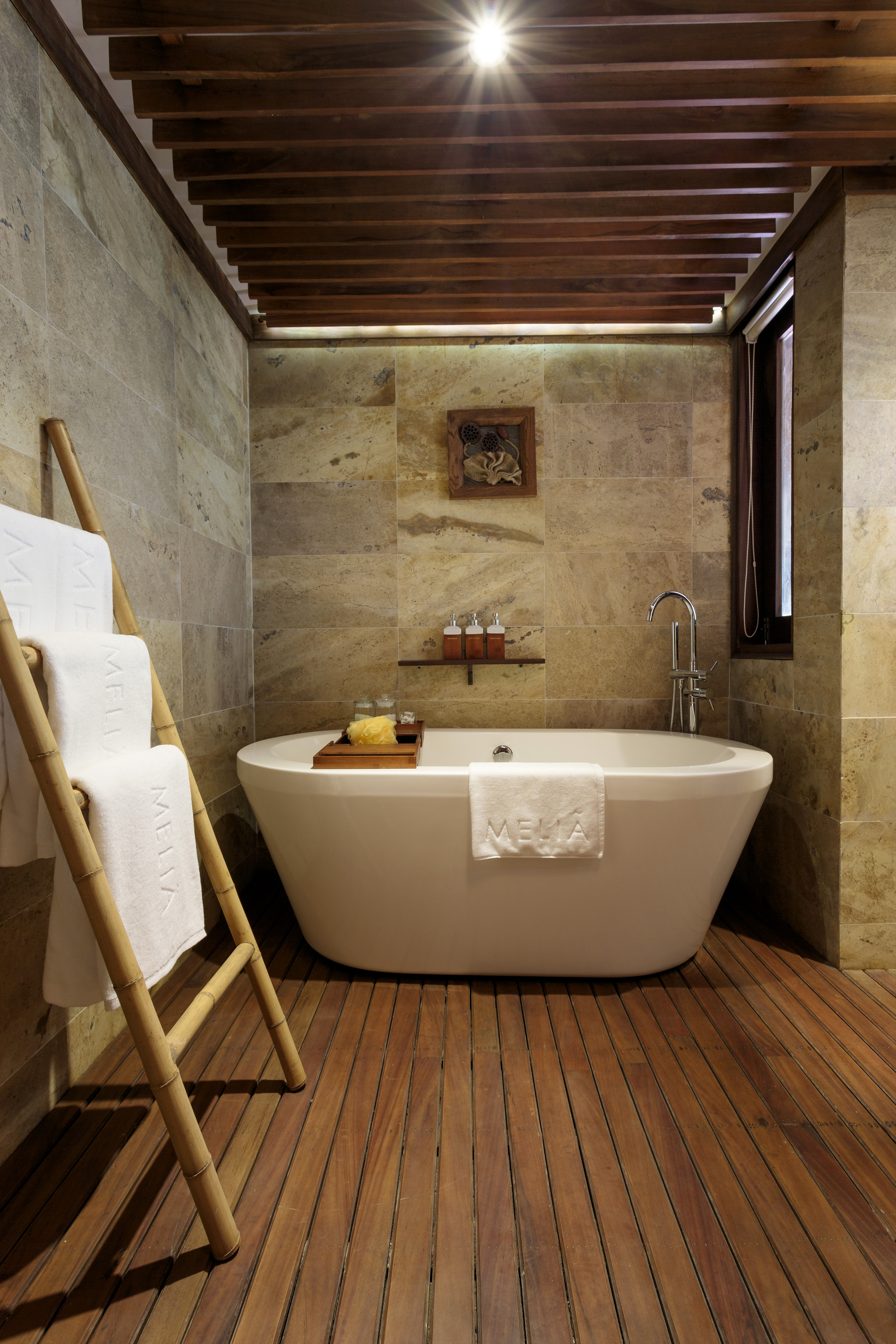 a bathtub in a bathroom