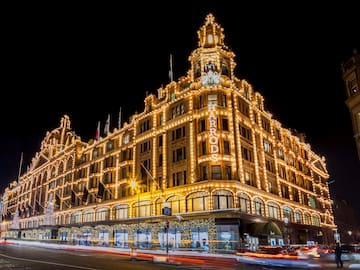 Harrods with lights on it