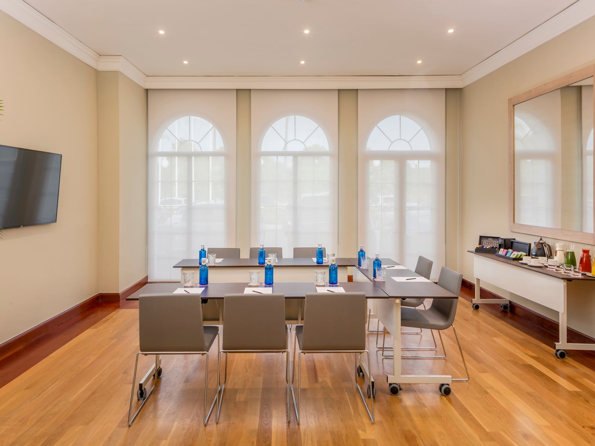 a room with a table and chairs