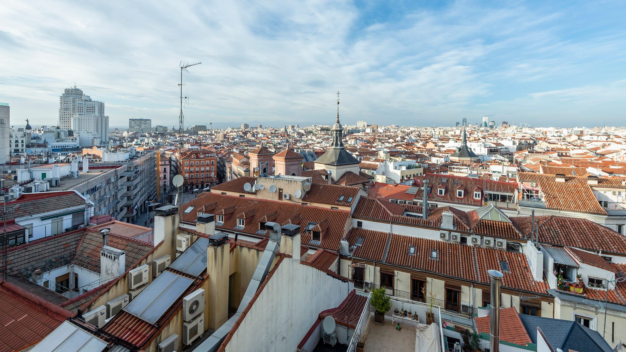 a city with many rooftops