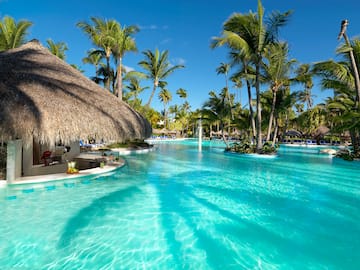 Hotel Melia Caribe Beach, tropical resort in Punta Cana