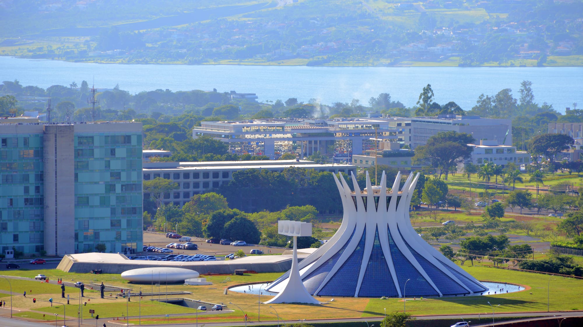 a building with a large dome and a large building with a large body of water