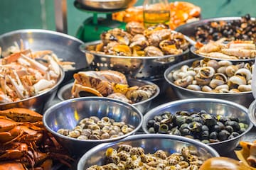 a group of bowls of food