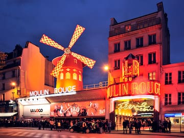Moulin Rouge with a windmill on top