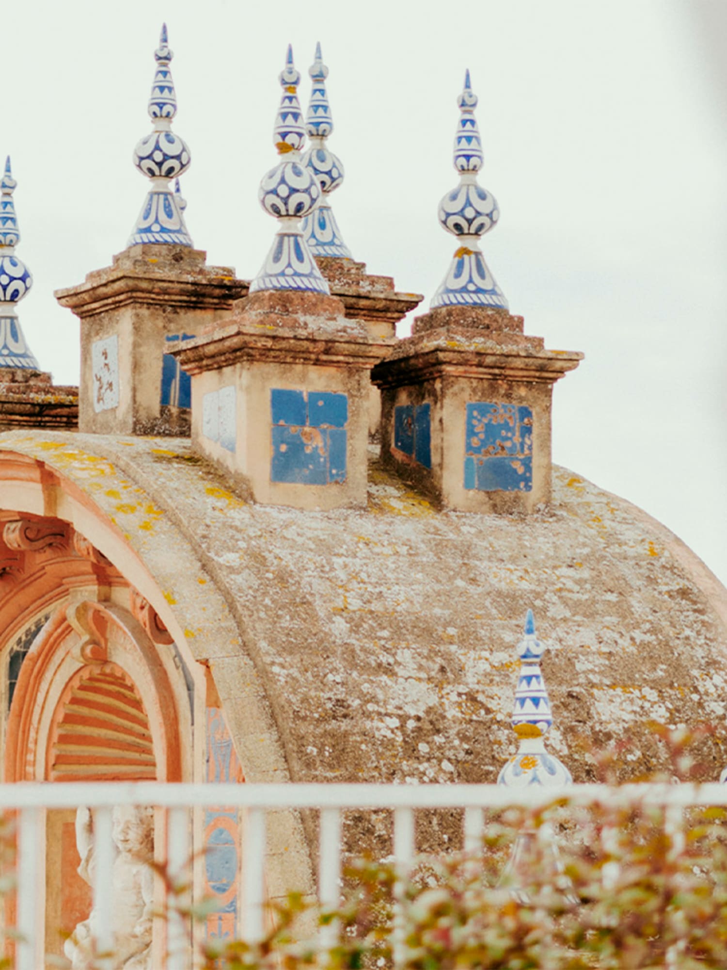 a building with blue and white decorations
