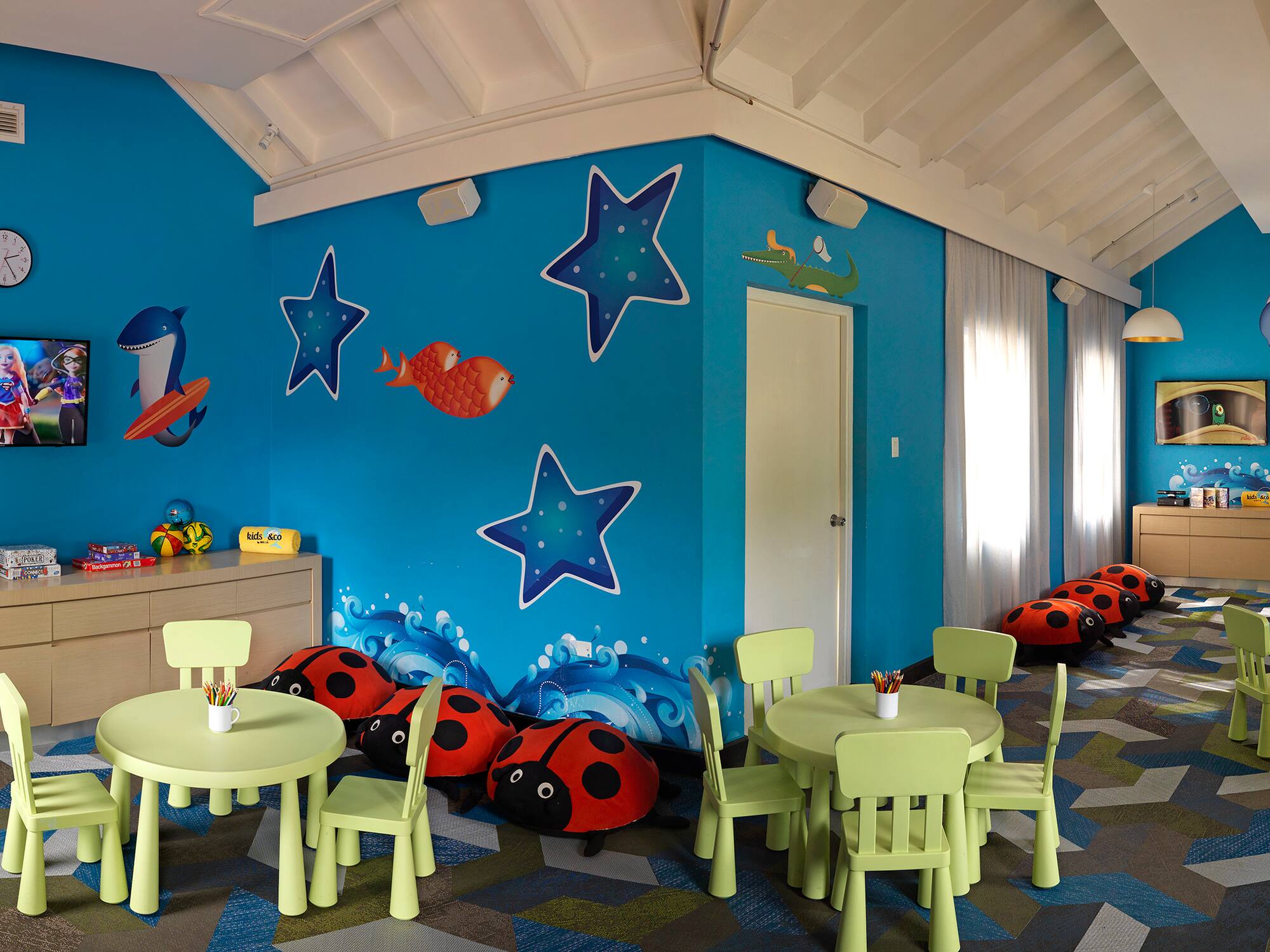 a room with a blue wall and a blue wall with a blue wall with a blue wall with a blue wall with a blue wall with a blue wall with a blue wall with a blue wall with