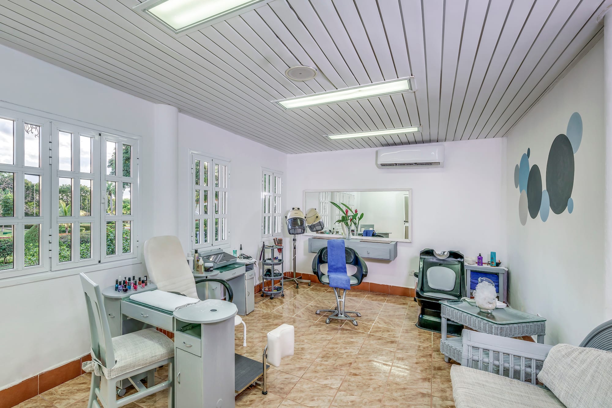 a room with a chair and a table