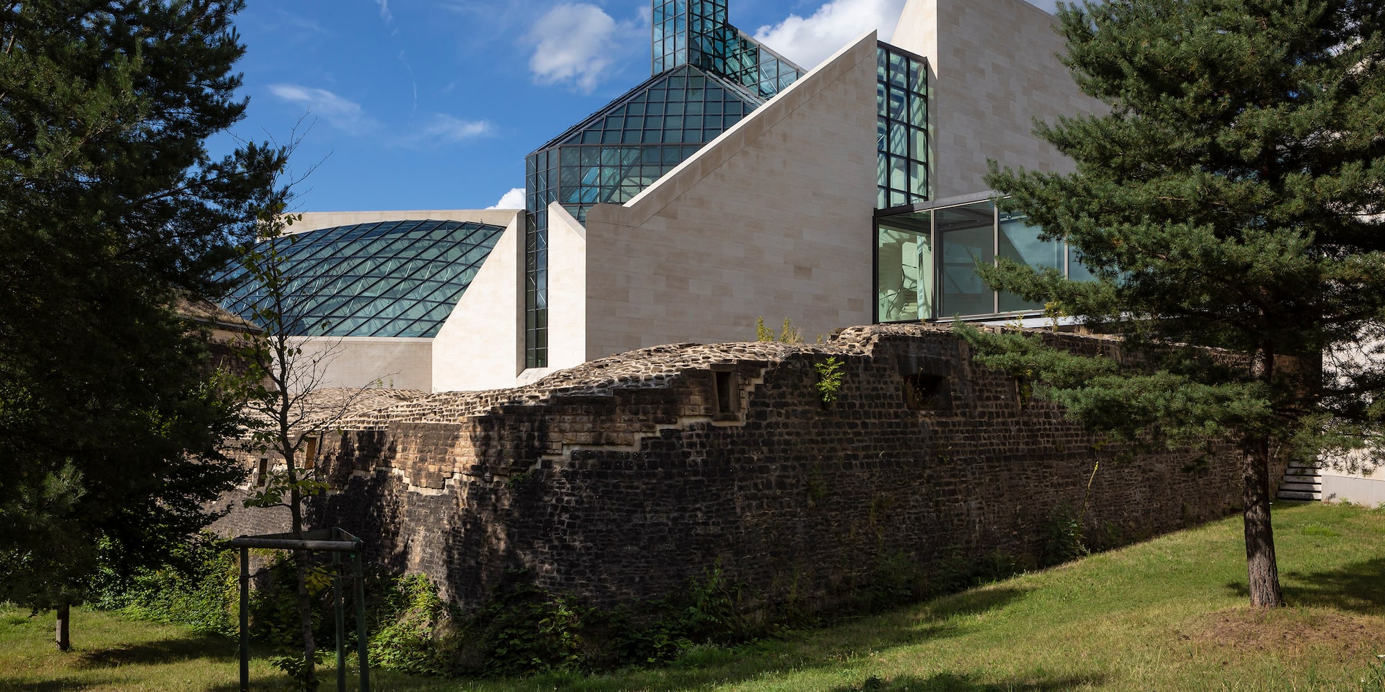 a building with a glass roof