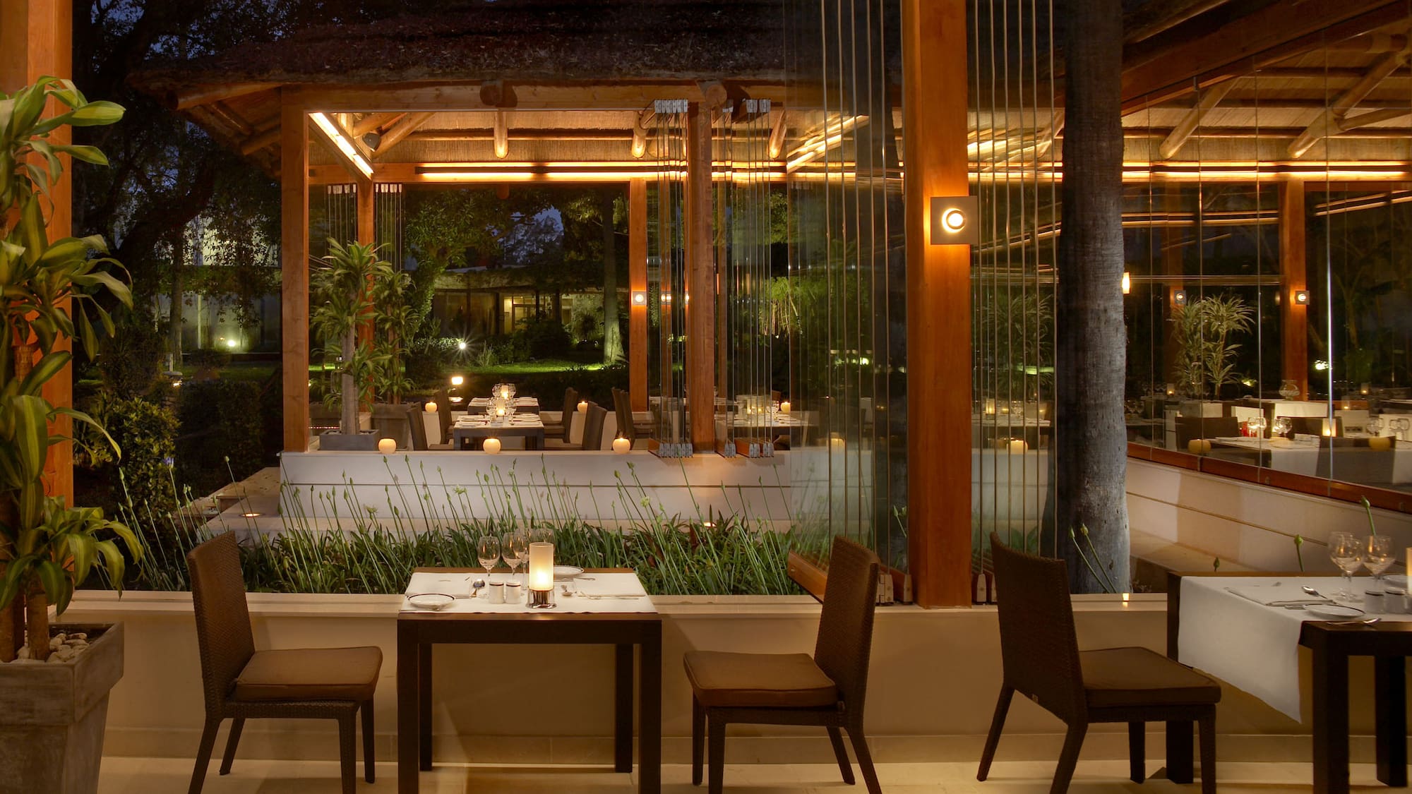 a table and chairs outside a restaurant