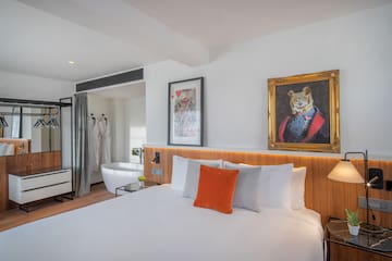 a bed with a picture of a tiger