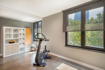 a exercise bike in a room