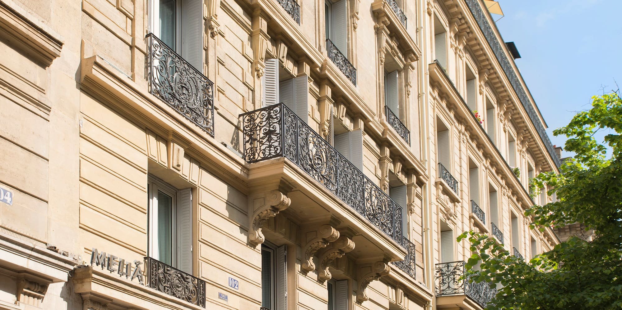 a building with many windows
