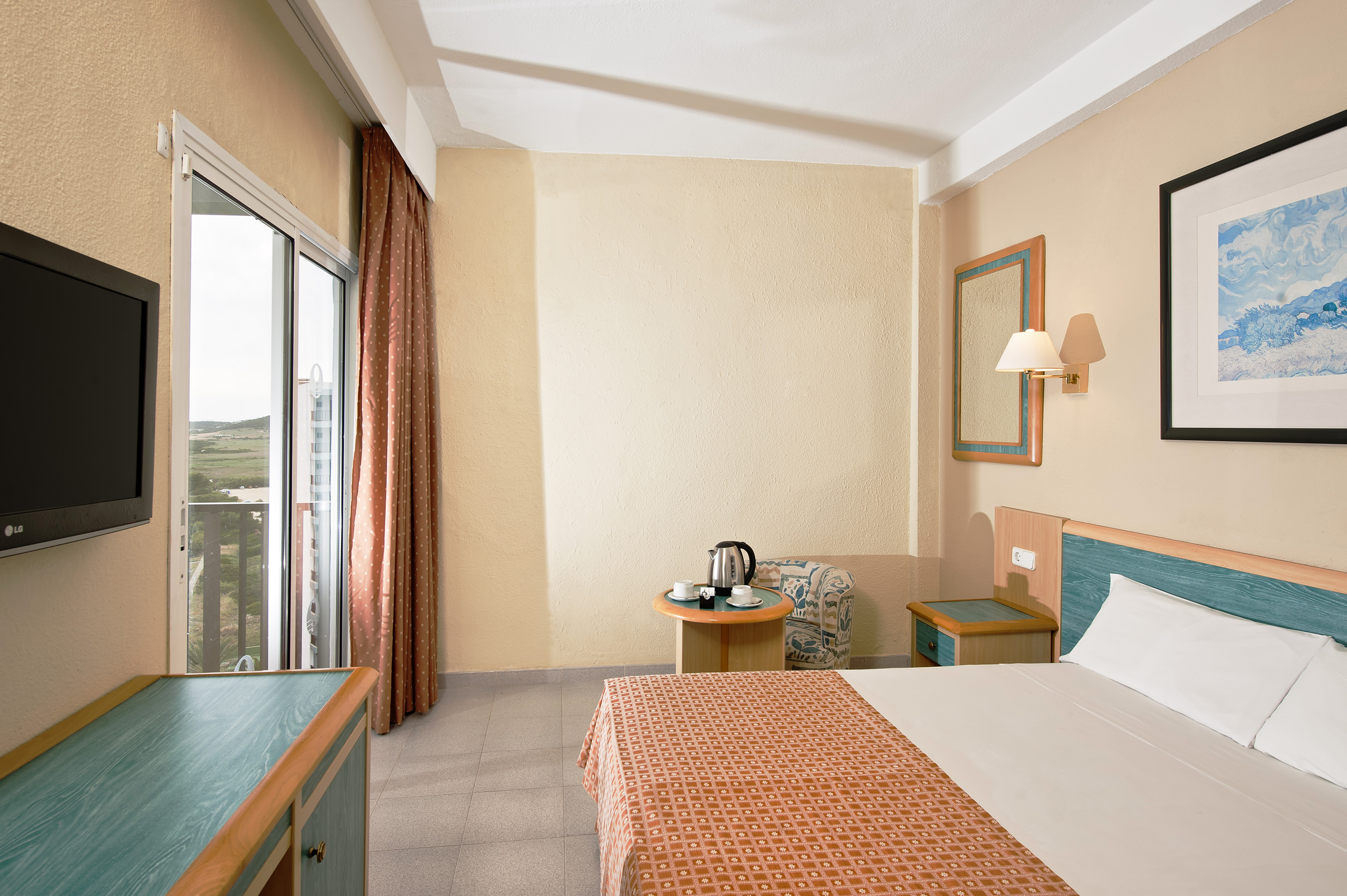 a room with a bed and a table