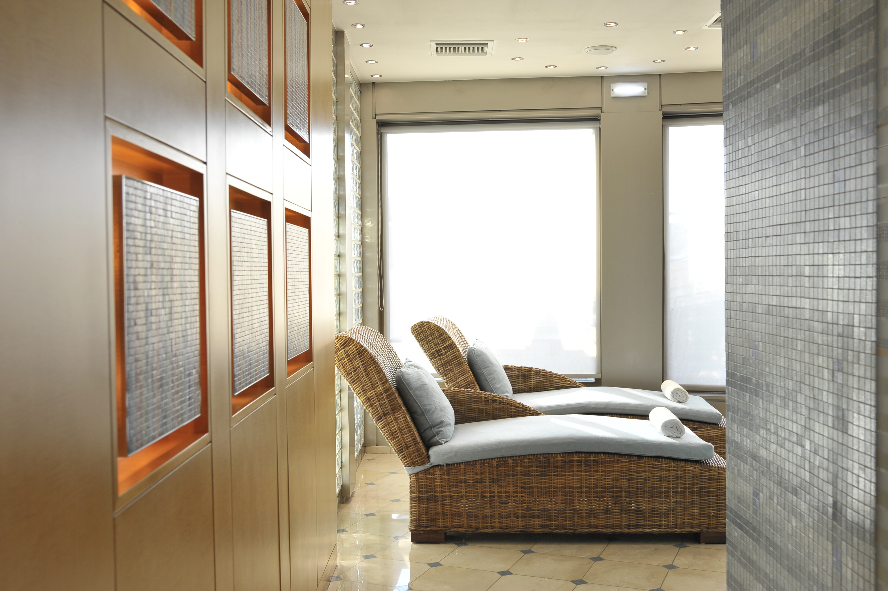 a lounge chairs in a room