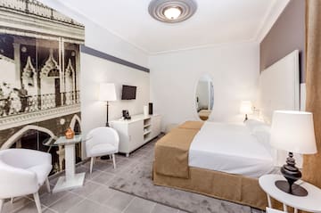 a light on the ceiling