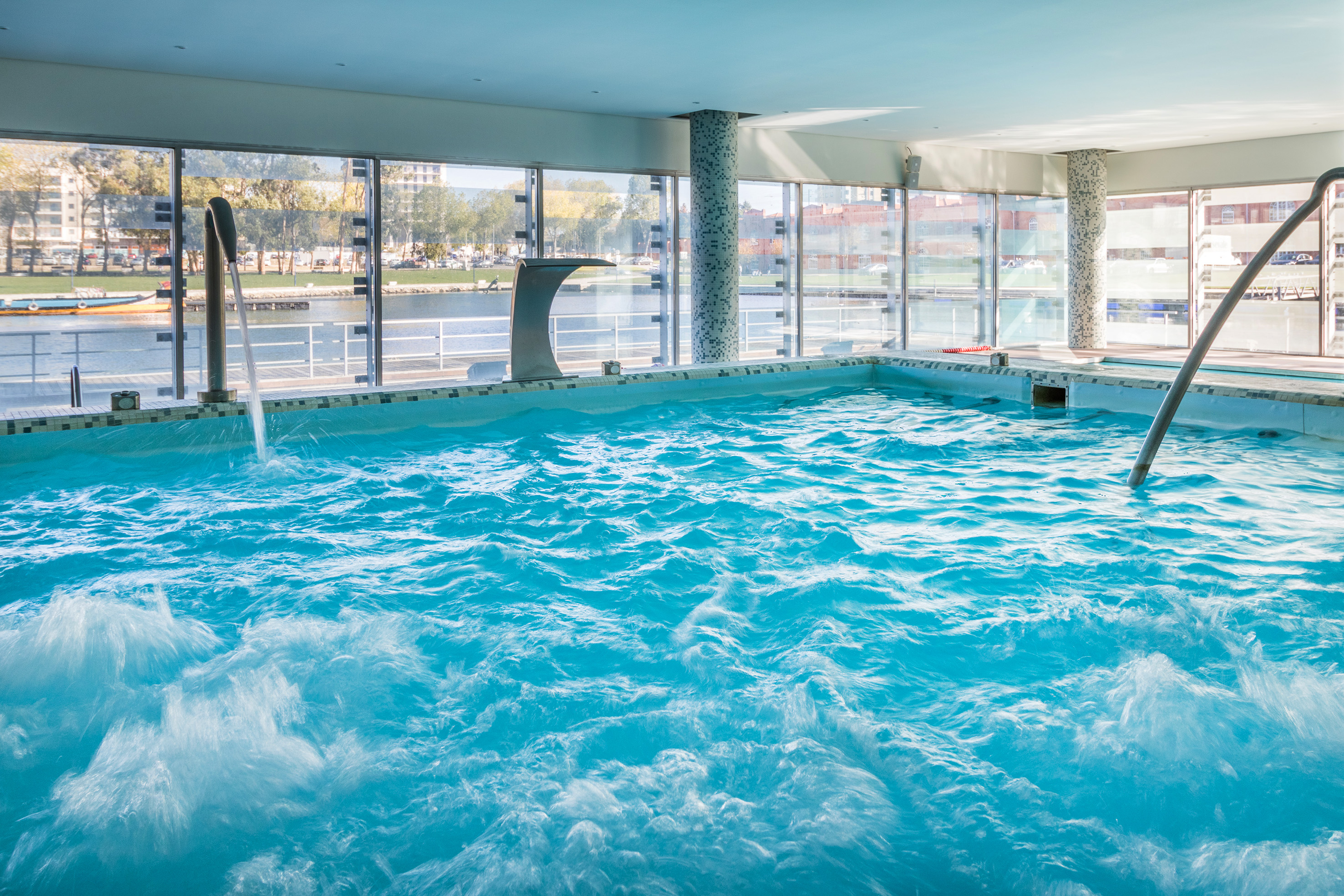 a person in a swimming pool