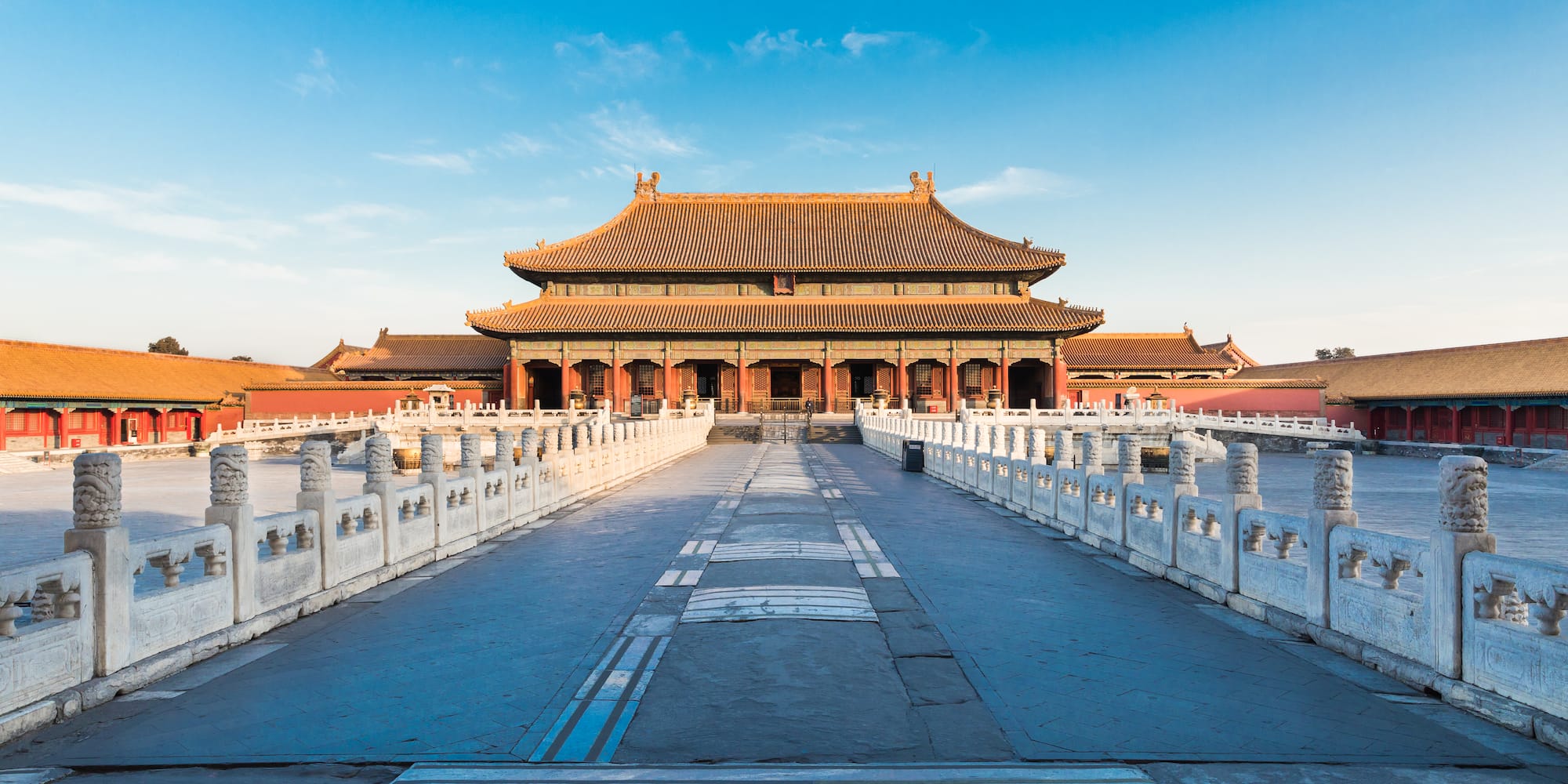 a long walkway leading to Forbidden City