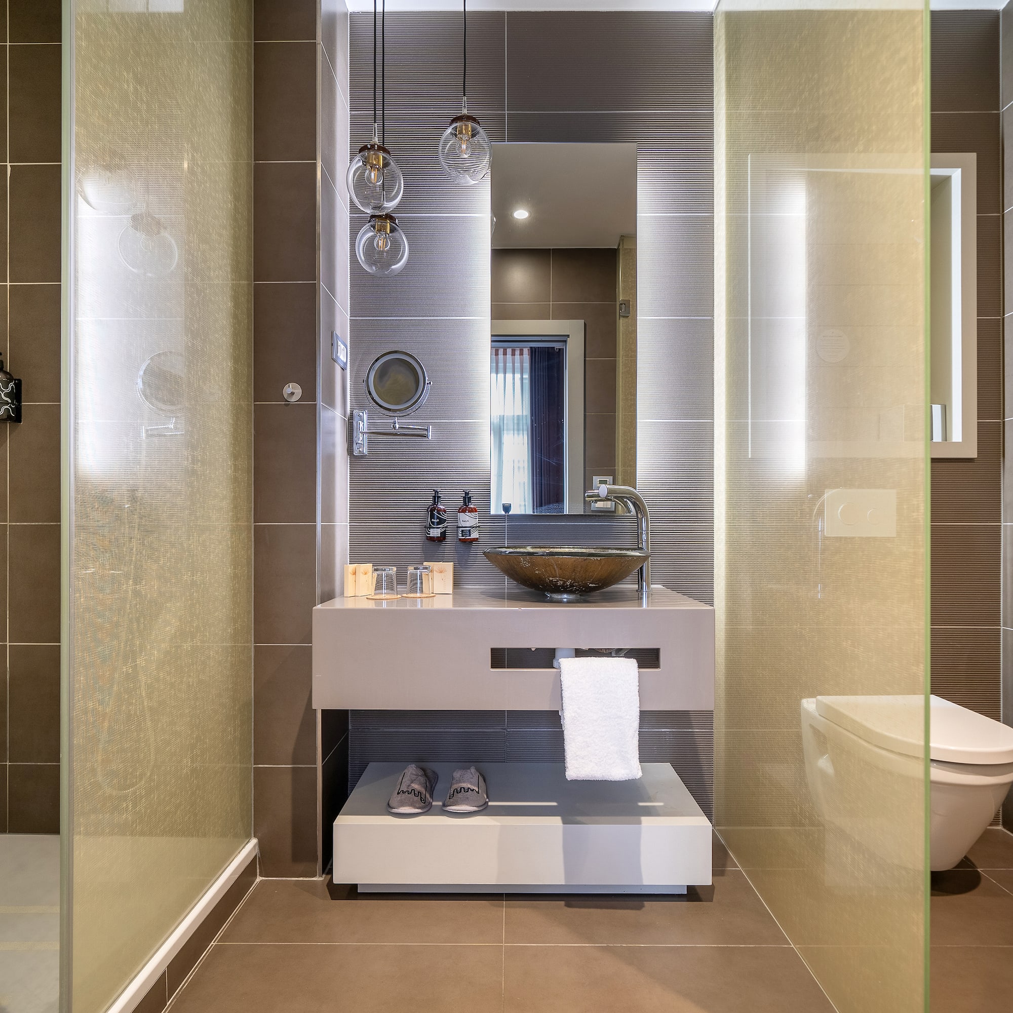 a bathroom with a sink and a toilet