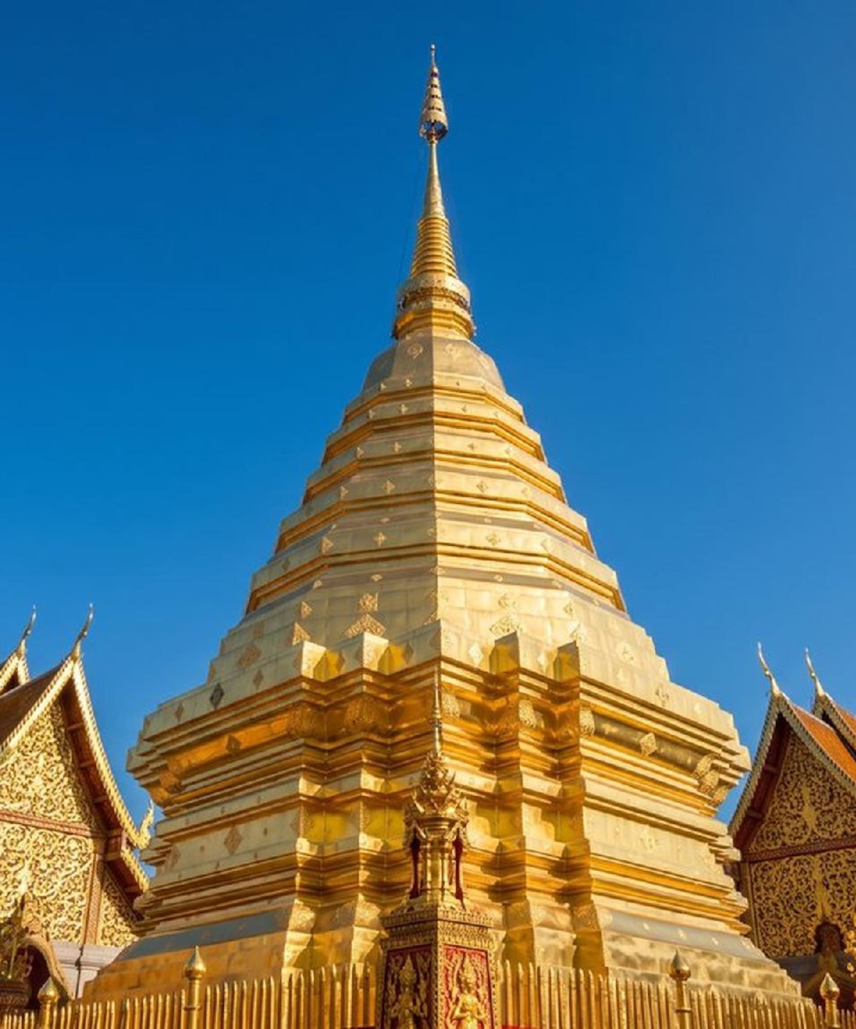 Iconic golden chedi at Wat Phra That Doi Suthep, Chiang Mai, Thailand.