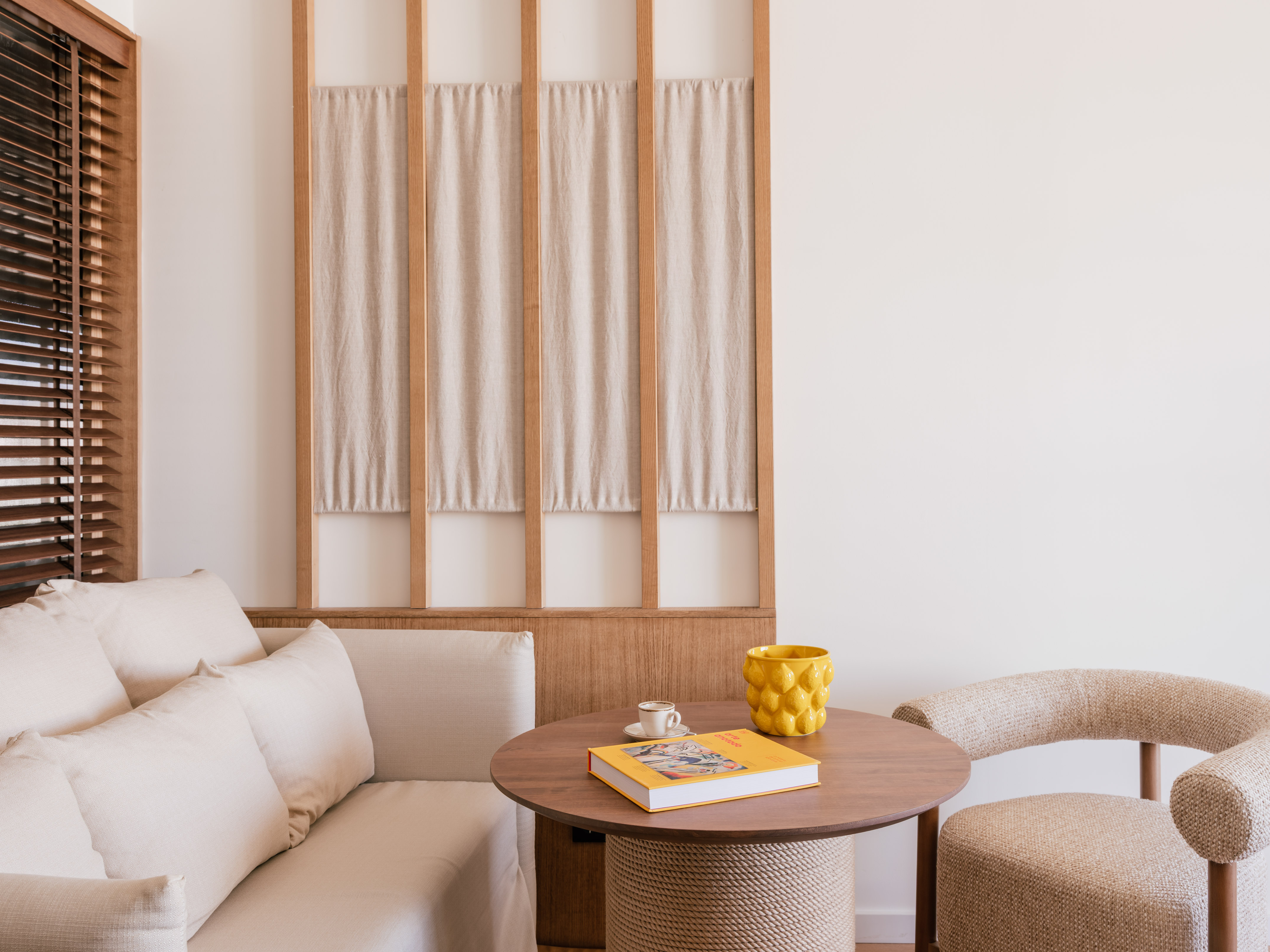 a table and chair in a room