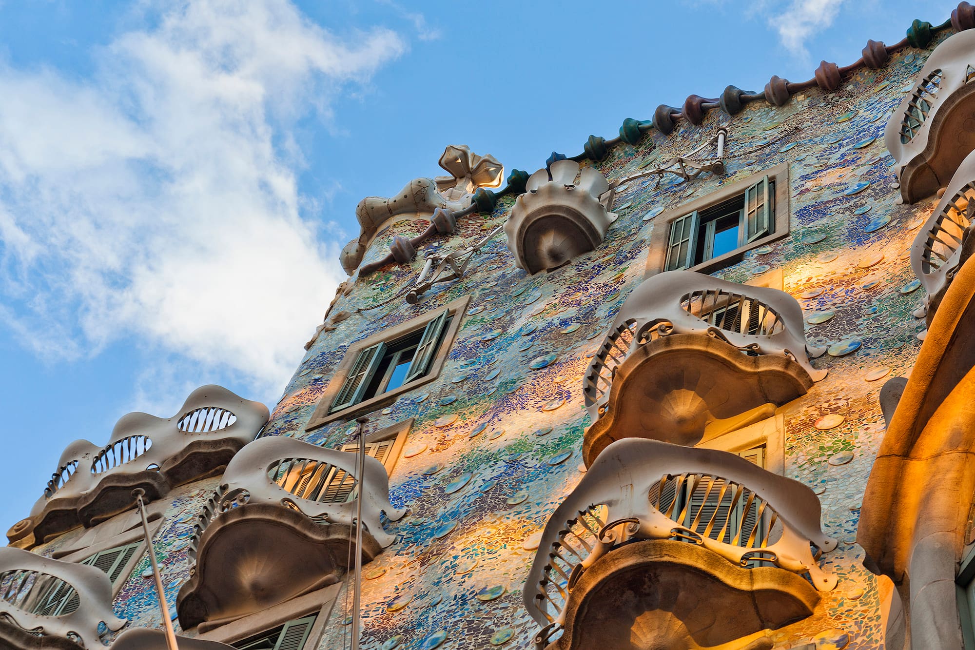 a building with many windows