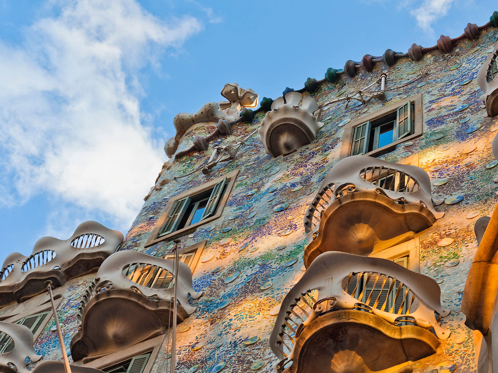 a building with many windows