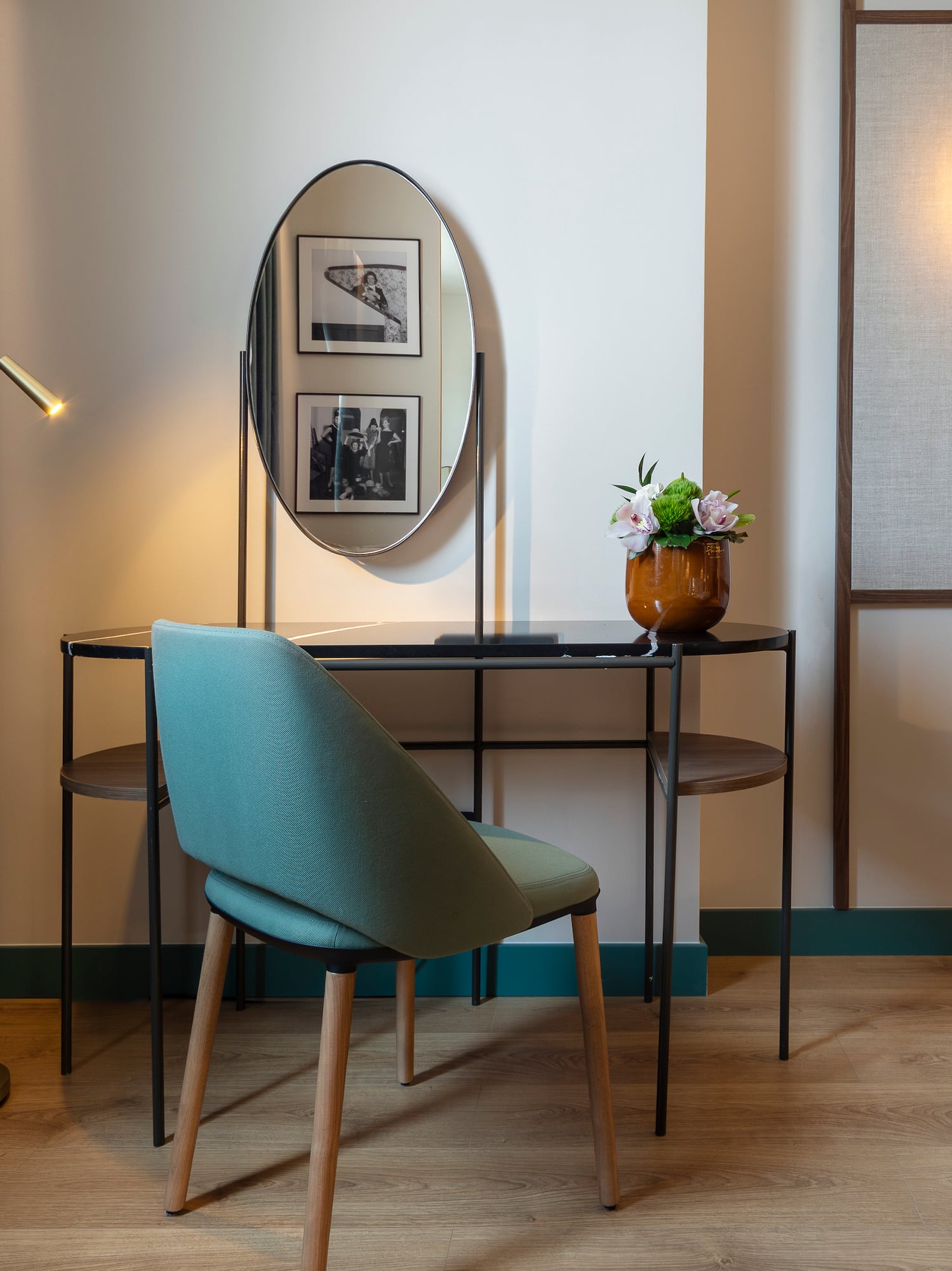 a chair and a table in a room