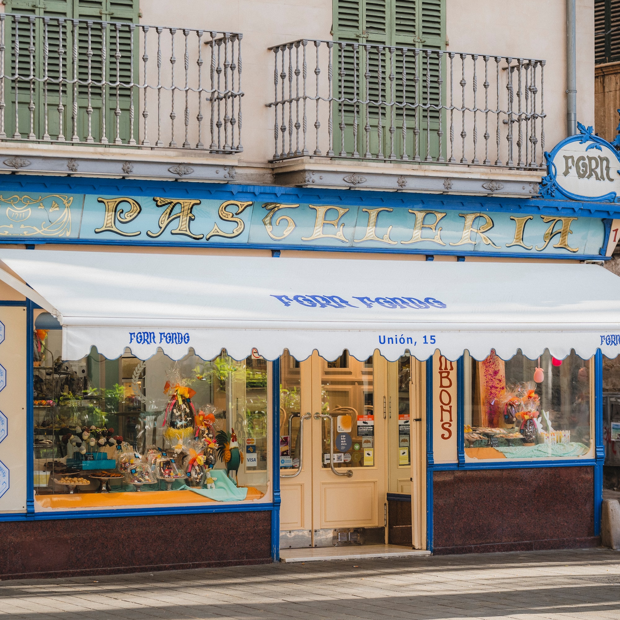 a store front with a sign on it