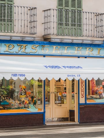 a store front with a sign on it