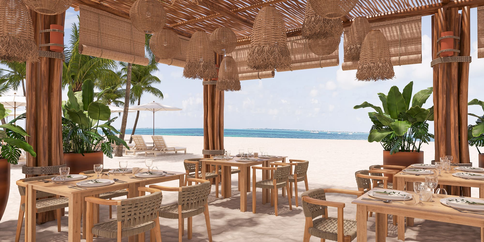 Restaurante de playa tropical con mesas de madera, vistas al mar y palmeras.