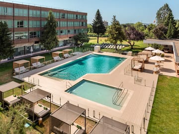 a swimming pool and a building