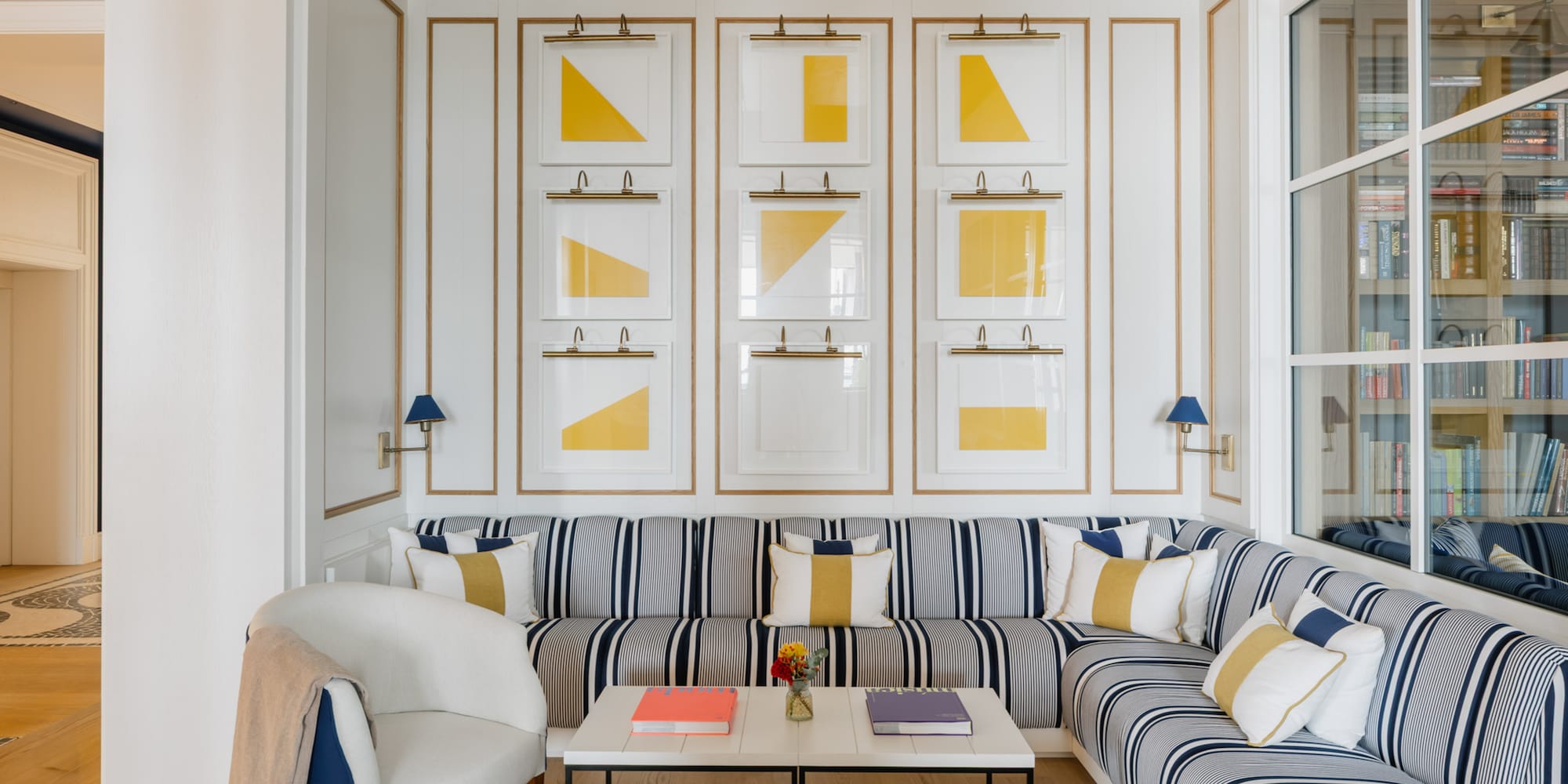 a room with a couch and a coffee table