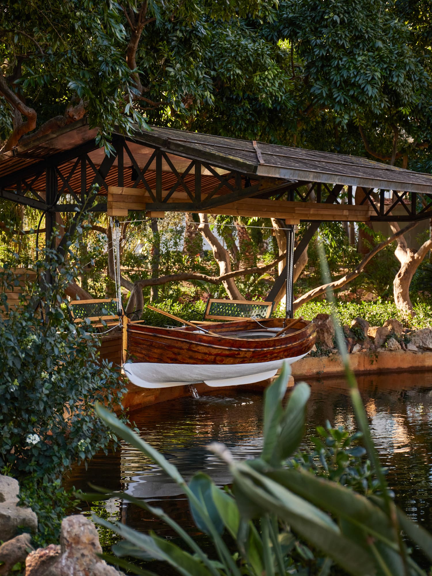 a boat tied to a dock