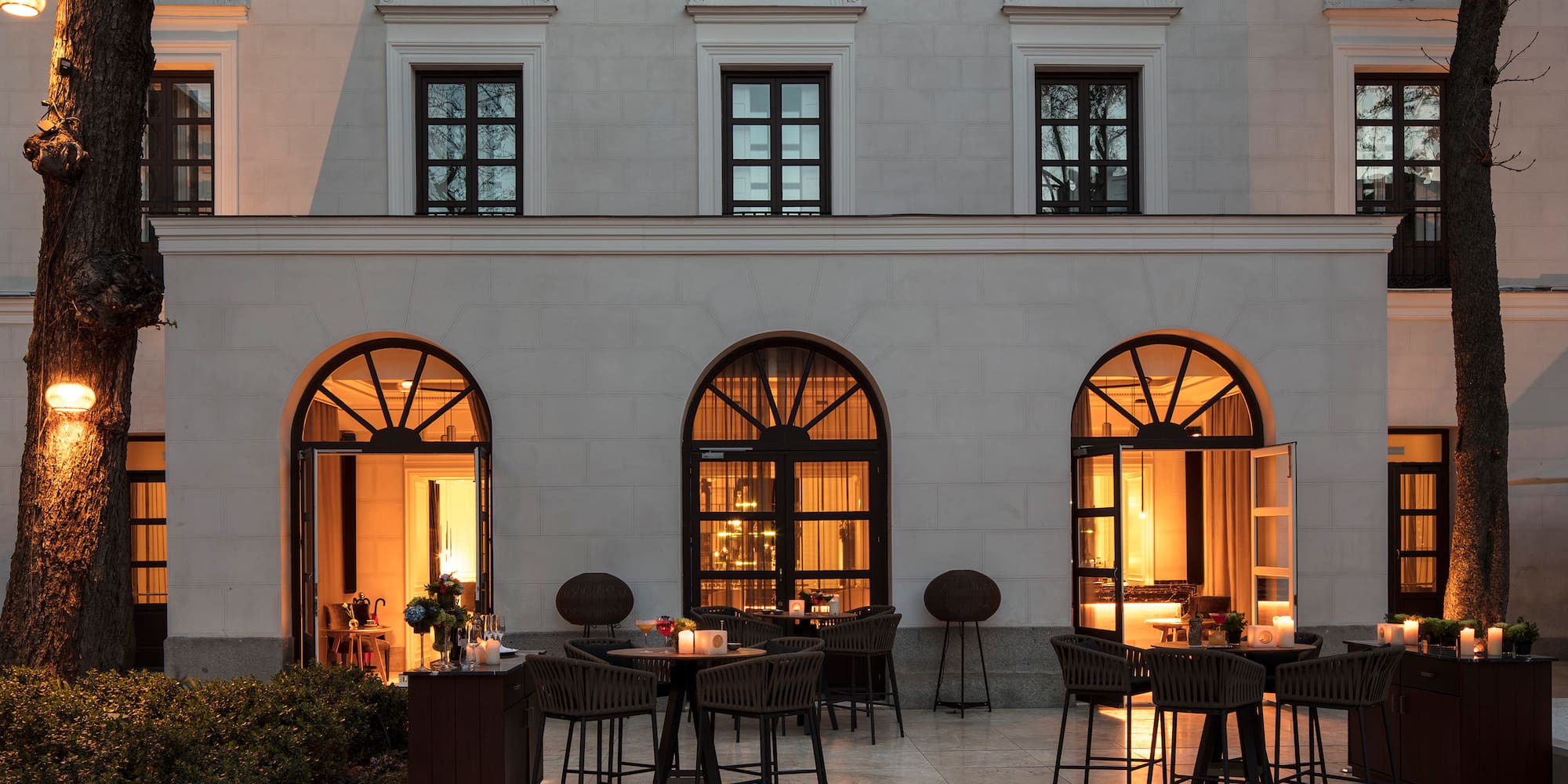 a building with tables and chairs