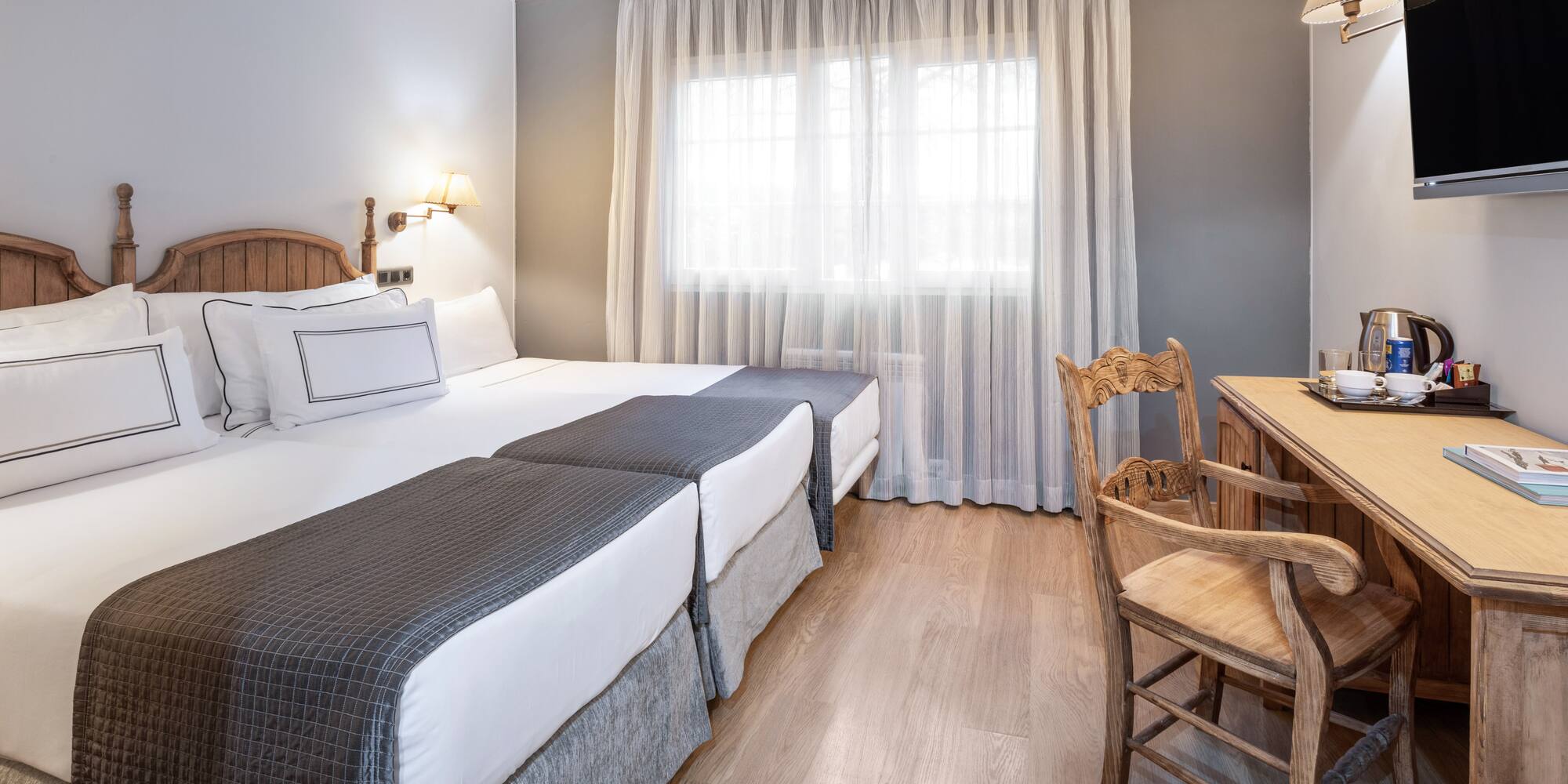 a room with a bed and a table