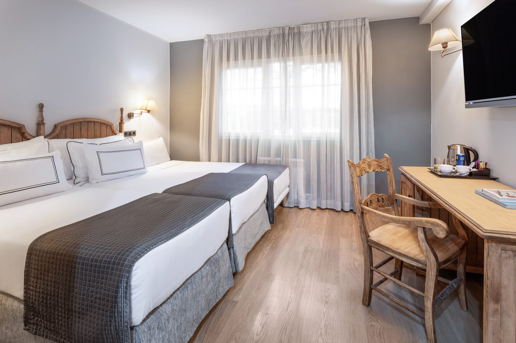 a room with a bed and a table